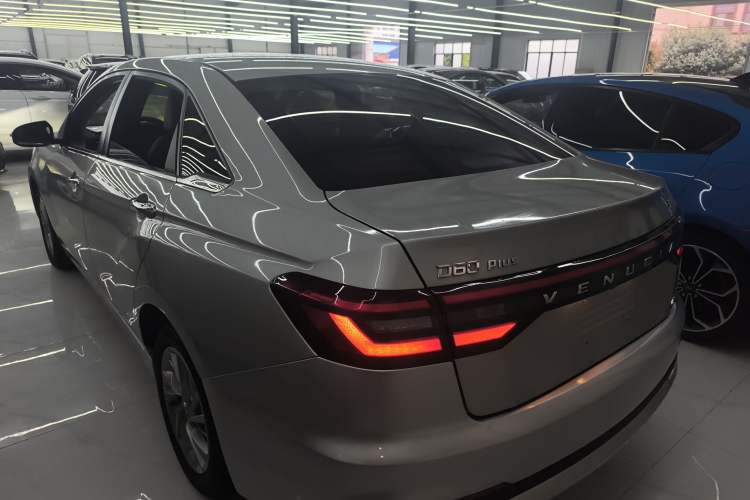 Used Venucia D60 2021 PLUS 1.6L XL CVT Yue Ling Edition Rear Left 45 Deg