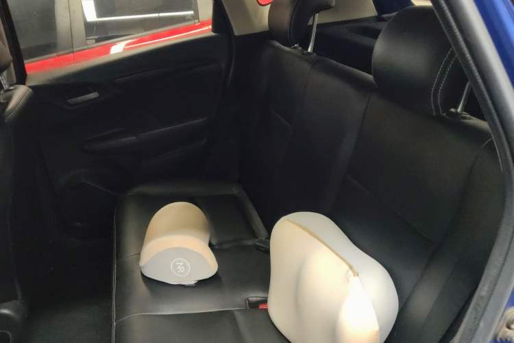 Used Honda Fit 2016 1.5L LXS CVT Comfort Sunroof Version