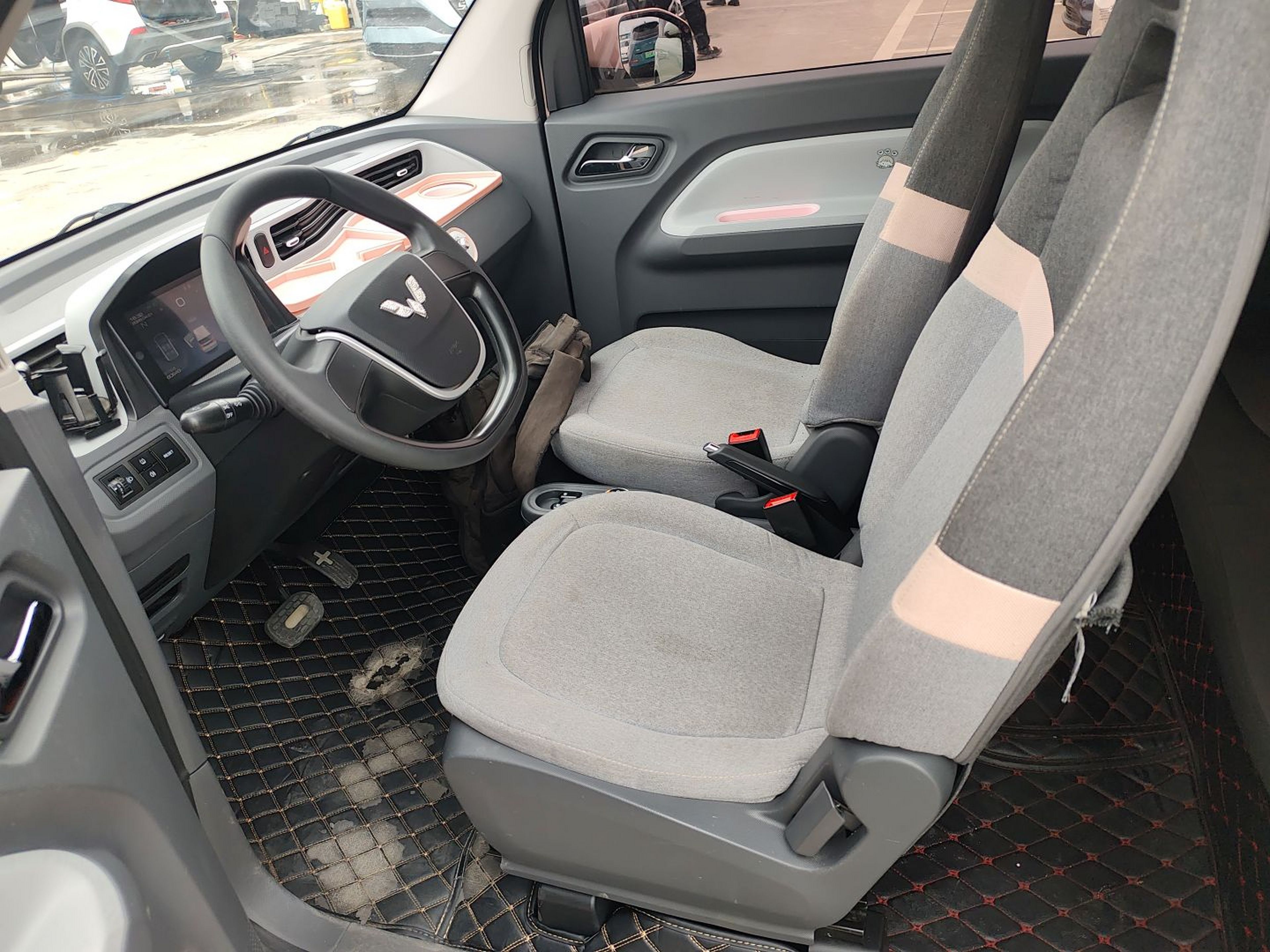 Interior delantero