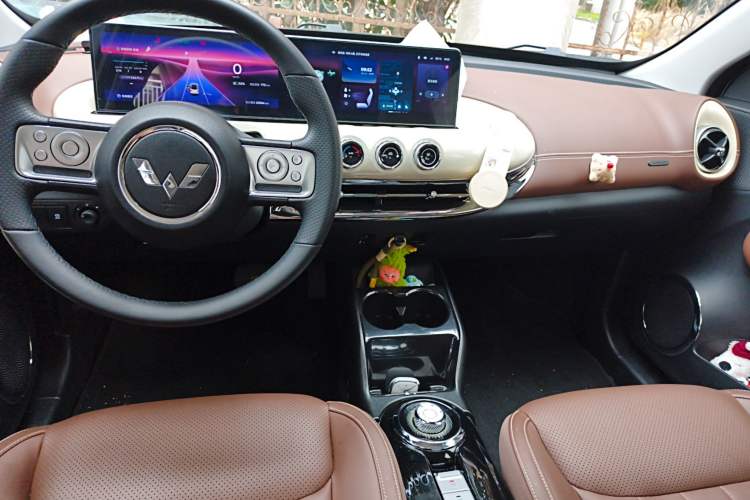 Used Wuling Bingo 2023 333 km Lingxi Connected+ Version