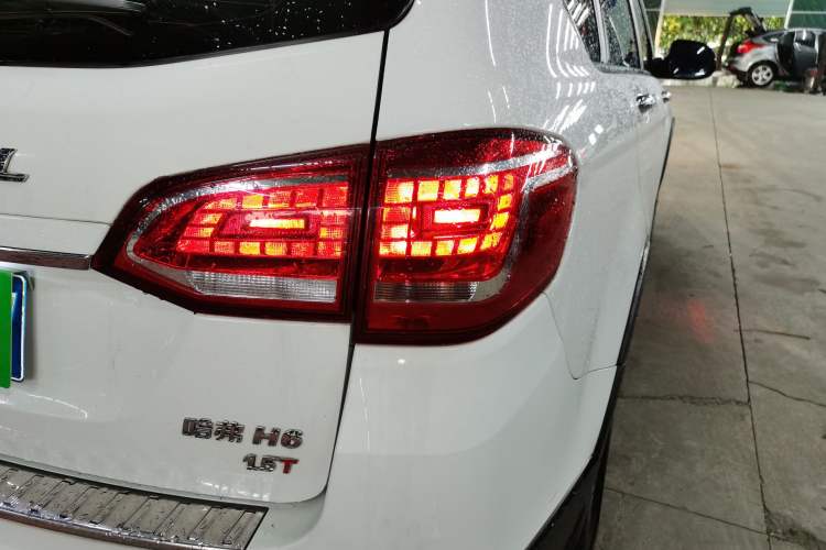 Used Haval H6 2014 Sport Version 1.5T Manual Two-Wheel Drive Elite Edition