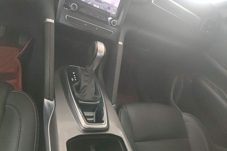 Used Renault Koleos 2017 2.0L Two-Wheel-Drive Leading Edition
