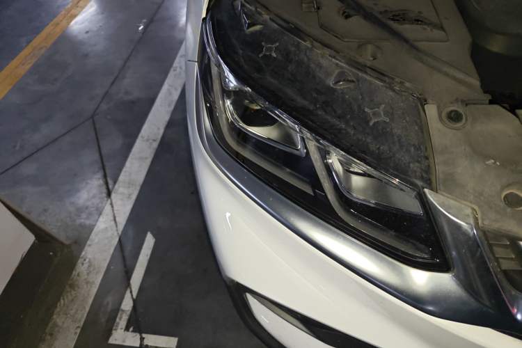 Used Geely Auto Coolray 2019 260T DCT Knight China V Standard