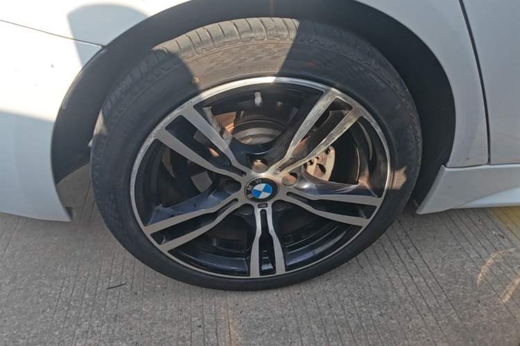 Used BMW 3 Series 2019 320i M Sport Package

