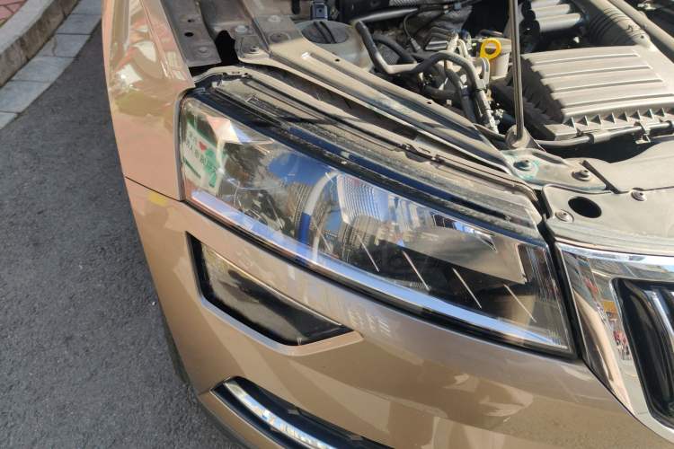 Used Skoda Karoq 2019 TSI280 SmartDrive Luxury Edition China VI standard
