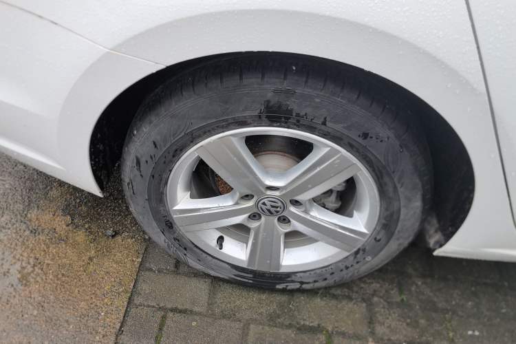 Used Volkswagen Lamando 2018 230TSI DSG Fashion Edition Right Rear Wheel Hub