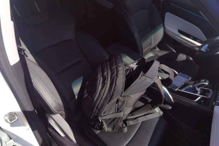 Used Geely Auto Emgrand X7 Sport 2022 Boyue X 1.8TD DCT Smart Model Right Front Seat