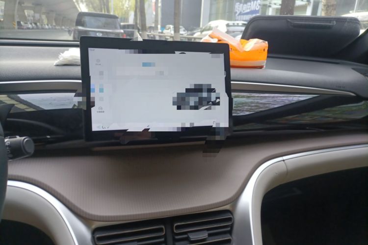 Used BYD Song Pro New Energy 2024 HONOR Edition DM-i 71KM Navigation Model