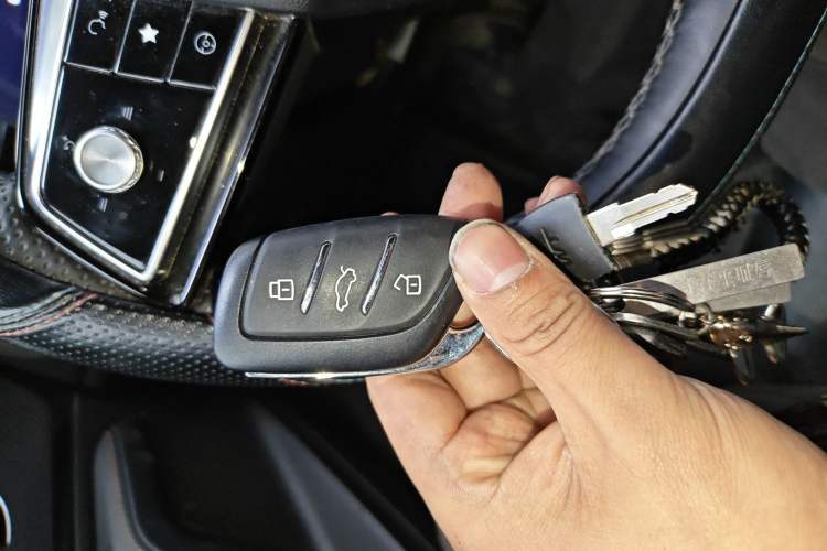 Used Roewe RX5 New Energy 2023 eRX5 Super Hybrid Prestige Edition Vehicle Key