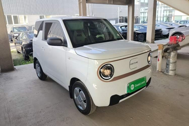 Used Geely Galaxy Panda 2024 Panda Mini 200km Endurance Bear Exterior 1