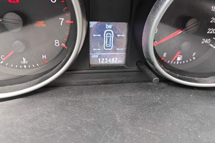 Used Haval H6 2013 Upgraded Model 1.5T Manual Two-Wheel Drive Elite Version