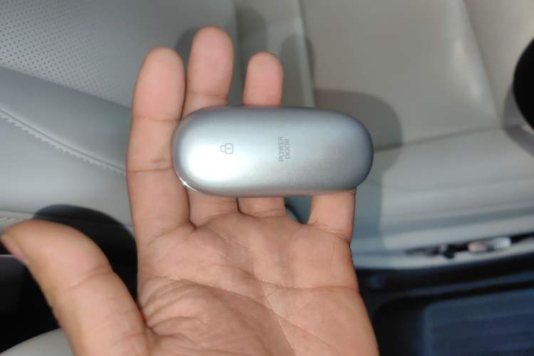 Used Li Auto MEGA 2025 Home Family Special Edition