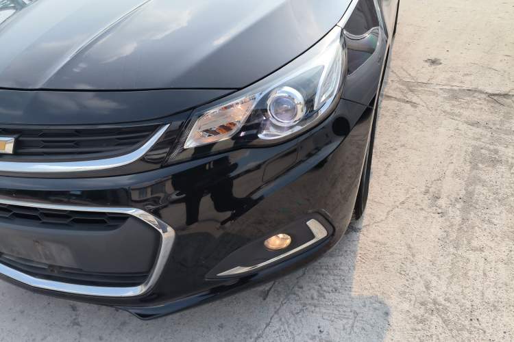 Used Chevrolet Malibu 2018 530T Automatic Luxury Edition Left Front Headlight