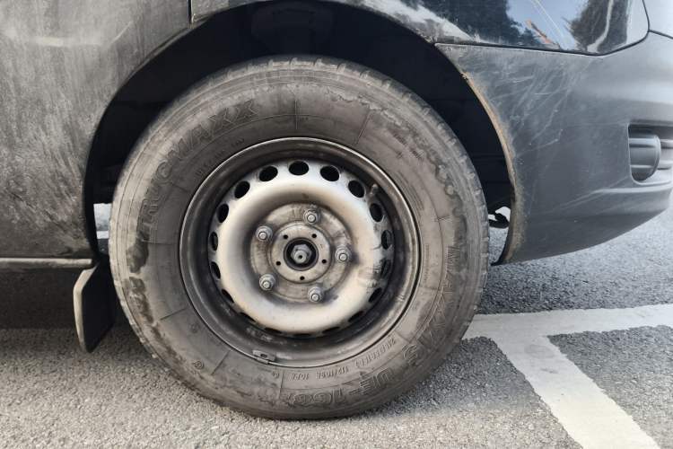 Used Ford Transit 2021 2.0T Diesel Manual Advanced Commercial Traveler Mid-axle Mid-roof 7-Seater China VI
