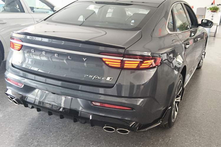 Used Geely Auto Preface 2025 Dongfang Yao 1.5TD Kunlun Edition