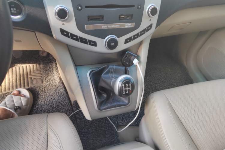 Used BYD S6 2012 2.0L Manual Luxury Version