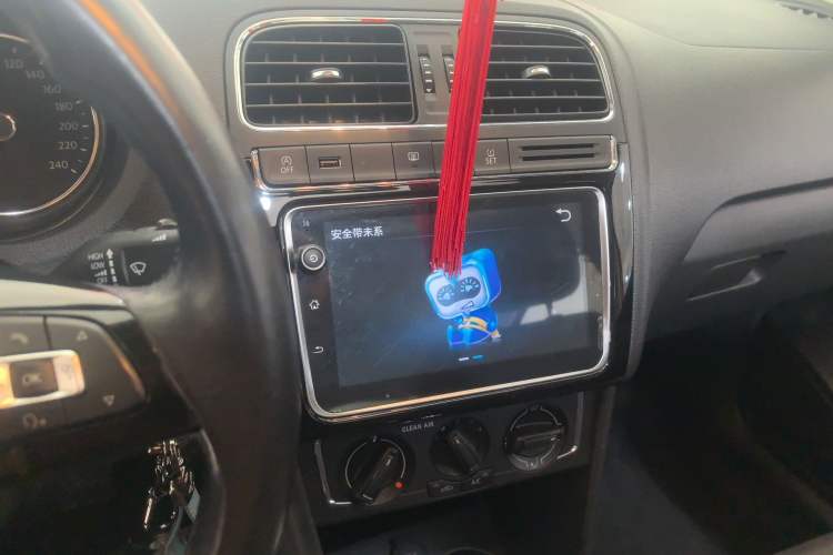 Used Volkswagen Polo 2018 1.5L Automatic Enjoyment Model Audio And AC Panel