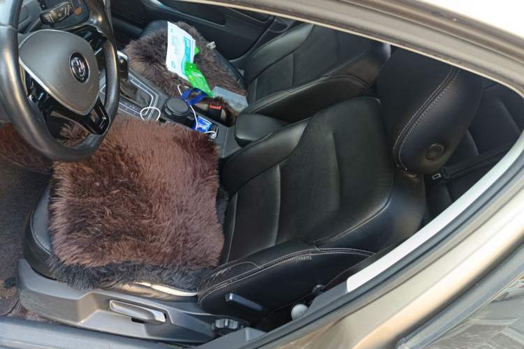 Used Volkswagen Golf 2016 1.6L Automatic Comfort Model
