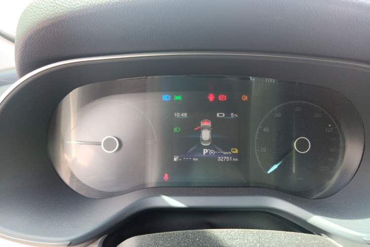 Used Hongqi E-QM5 2024 610 km PLUS Instrument Cluster