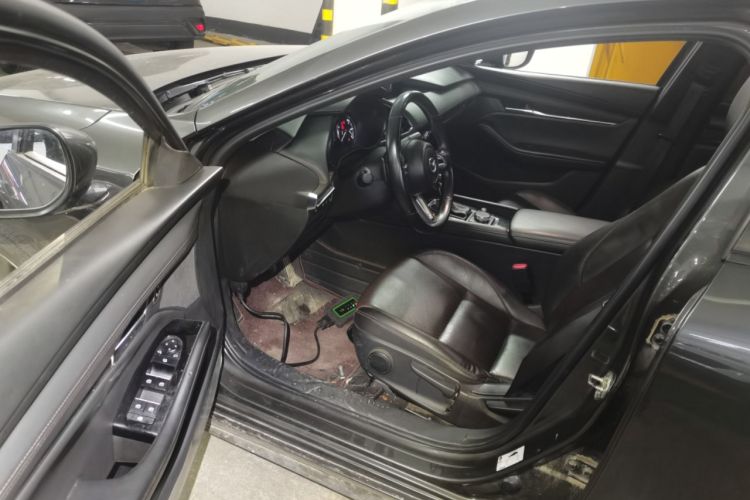 Used Mazda 3 Axela 2021 2.0L Automatic Zhiya Edition
