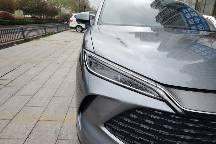 Used BYD Song L DM-i 2025 Intelligent Driving Version 112 km Leading Trim Right Front Headlight