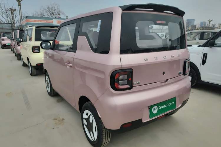 Used Geely Galaxy Panda 2025 210 km – Yuanqi Bear
