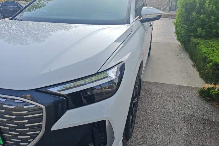 Used Audi Q4 e-tron 2024 40 e-tron Boundary Edition Left Front Headlight