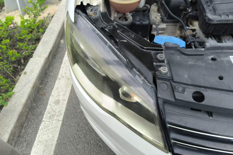 Used Volkswagen Jetta 2015 Value Edition 1.6L Automatic Comfort Version
