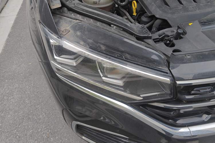 Used Volkswagen Tayron X 2020 330TSI Two-Wheel Drive Luxury Smart Connectivity Version