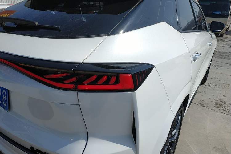 Used Changan UNI-Z 2025 1.5T Premium Edition
