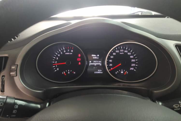 Used Kia Sportage R 2015 2.0L Manual Two-Wheel Drive GL Model