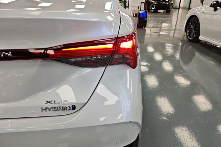 Used Toyota Avalon 2023 Dual-Motor 2.5L XLE Prestige Edition