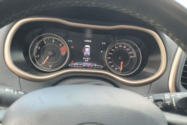 Used Jeep Cherokee 2017 2.0L Superior Edition