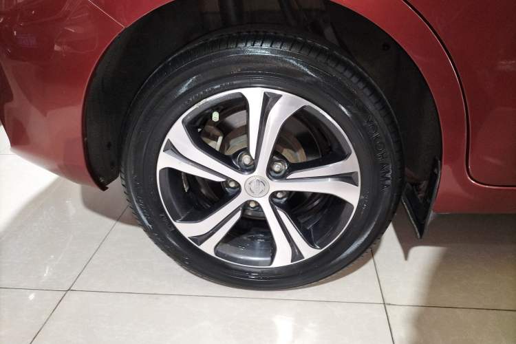 Used Nissan Tiida 2019 1.6L CVT Smart Drive Version China VI Standard