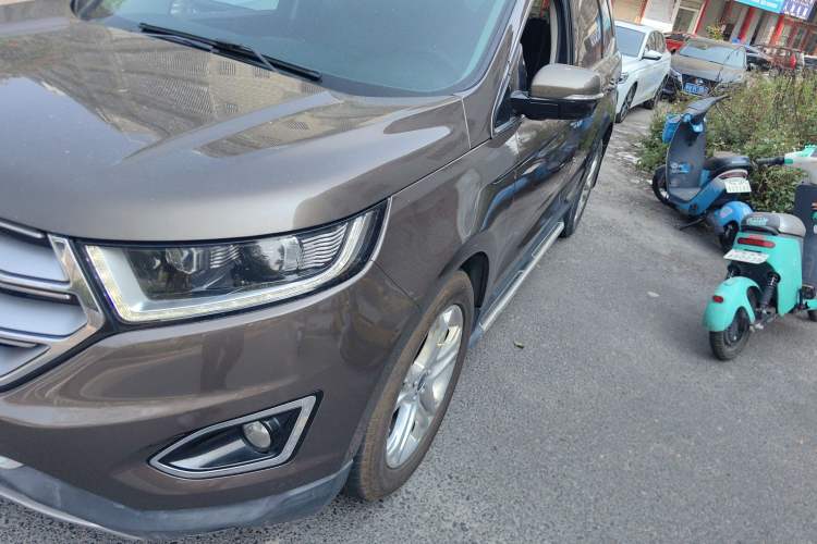 Used Ford Edge 2016 EcoBoost 245 Two-Wheel-Drive Titanium 7-Seater