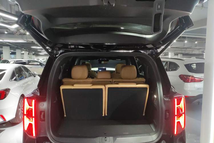 Used GAC Trumpchi ES9 2024 PHEV with 143 km Max
