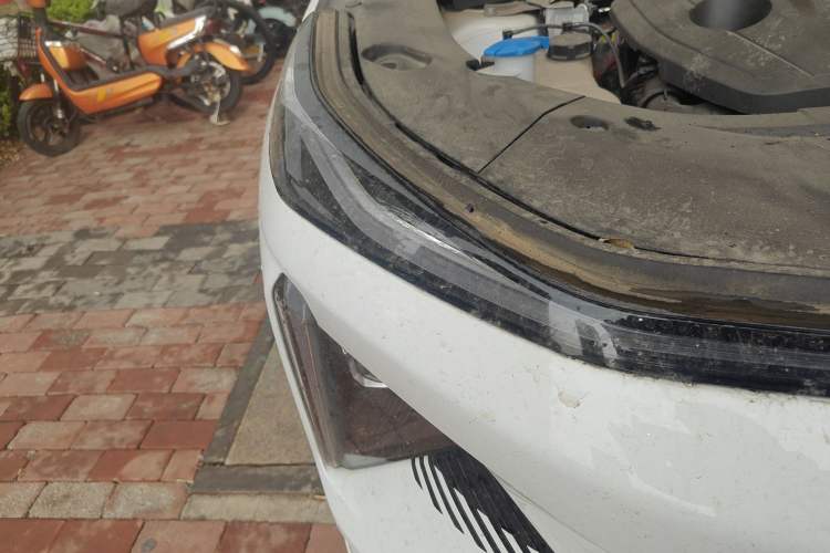 Used Geely Galaxy L7 2024 1.5T 115 km MAX Dragon Edition Right Front Headlight