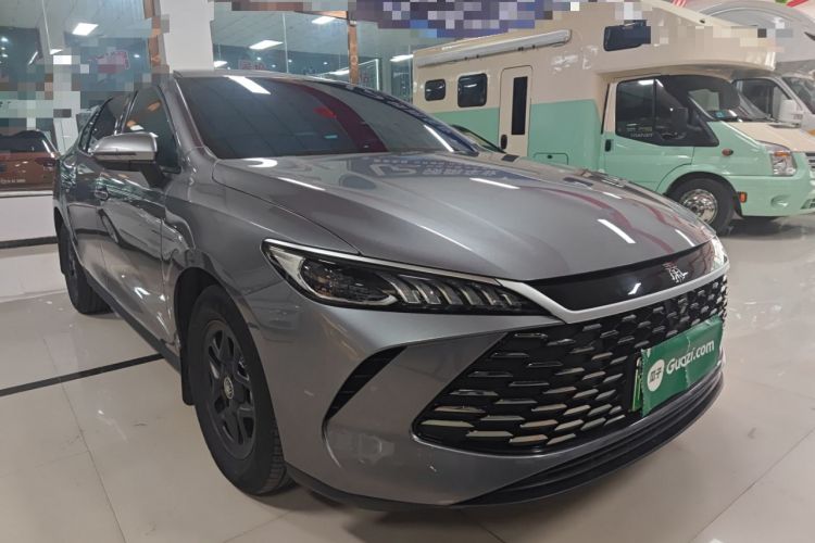 Used BYD Qin PLUS 2025 DM-i Smart Drive 55KM Leading Model
