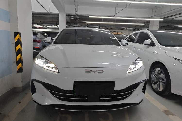 Used BYD Seal 06 New Energy 2024 DM-i 120KM Flagship Model Front