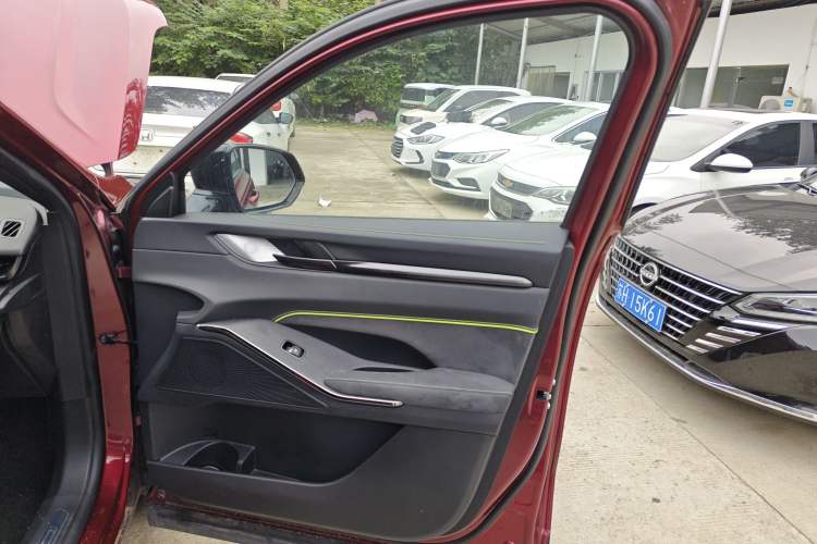 Used Haval H6S 2022 2.0T All-Wheel-Drive Trendy Sports Edition