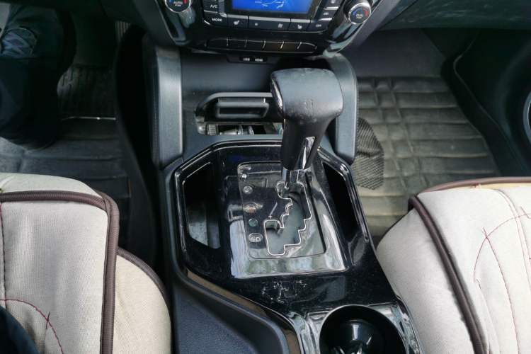 Used Geely Auto GX7 2015 Sport Edition 2.0L Automatic Luxury Model
