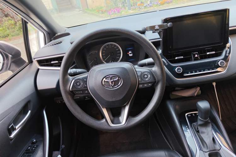 Used Toyota Levin 2022 Dual-Engine 1.8H E-CVT Luxury Edition
