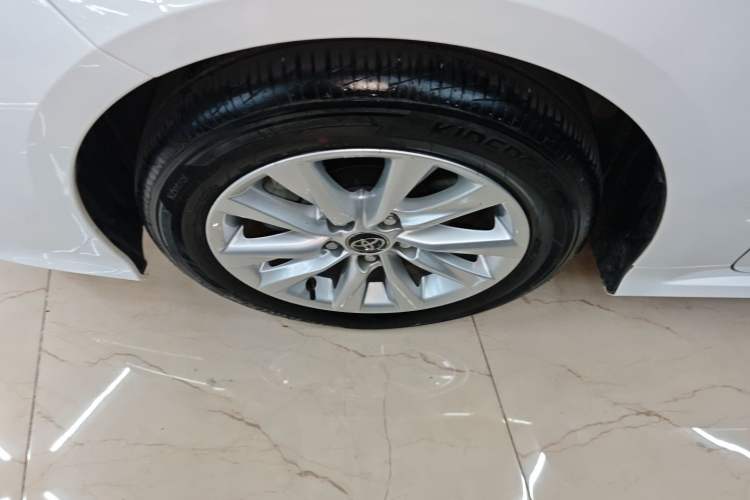 Used Toyota Corolla 2024 1.8L Smart Electric Hybrid Dual-Engine Elite Edition
