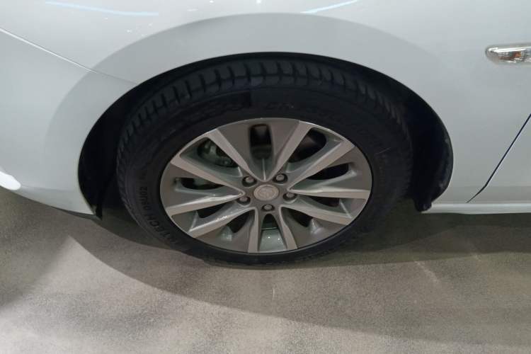 Used Buick GL6 2019 18T 6-Seater Connected Luxury Version China VI Standard