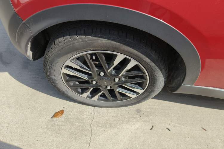 Used Chery Little Ant 2022 Restyled Version Sweet Pink Edition Low-Sugar Version Lithium Iron Phosphate Battery 30.7 kWh 30 kW 301 km Right Rear Wheel Hub