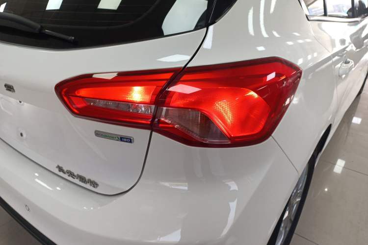 Used Ford Focus 2020 Hatchback EcoBoost 180 Automatic Trend Edition