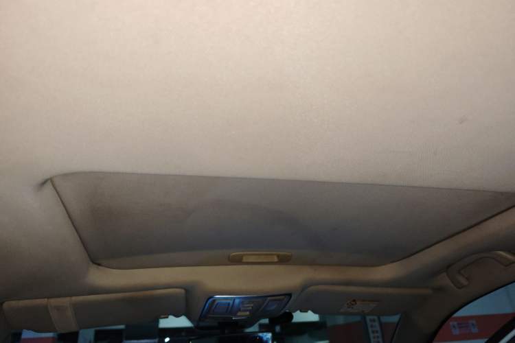 Used Geely Auto Vision X6 2016 1.8L Manual Luxury Model Headliner
