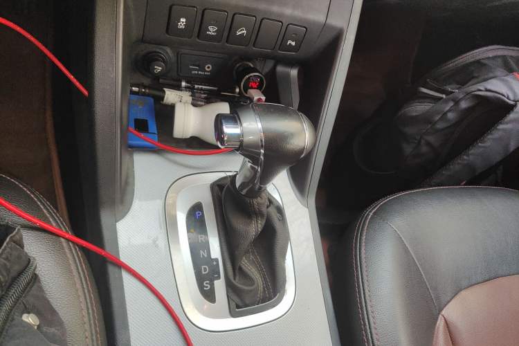 Used JAC Refine S5 2015 1.5T Automatic Luxury Model
