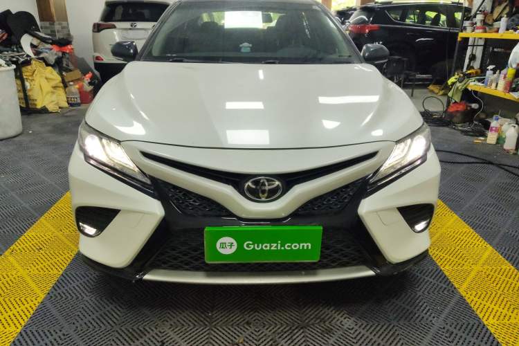 Used Toyota Camry 2019 2.5S FENGSHANG Version China VI Standard Front