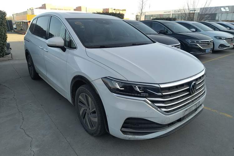 Used Volkswagen Viloran 2024 330TSI Luxury Edition